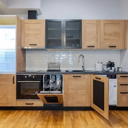 Modern Design 1 Bdrm, 4 Guests, Cente, Near Parliament, Self Check-in Апартамент