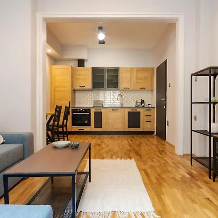 Апартамент Modern Design 1 Bdrm, 4 Guests, Cente, Near Parliament, Self Check-in