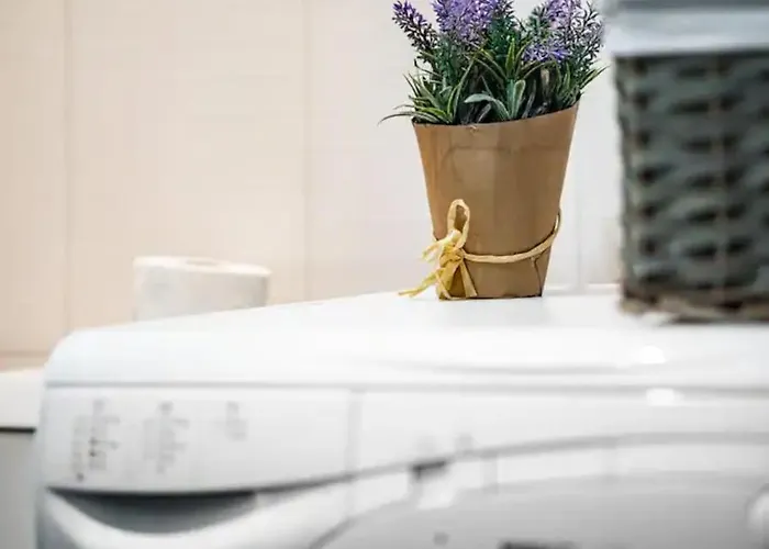 Modern Design 1 Bdrm, 4 Guests, Cente, Near Parliament, Self Check-in Lägenhet *